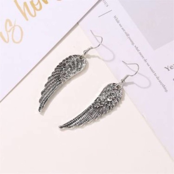 Boho Festival Sexy Angel Wings Silver Earrings B0047 - Picture 4 of 8